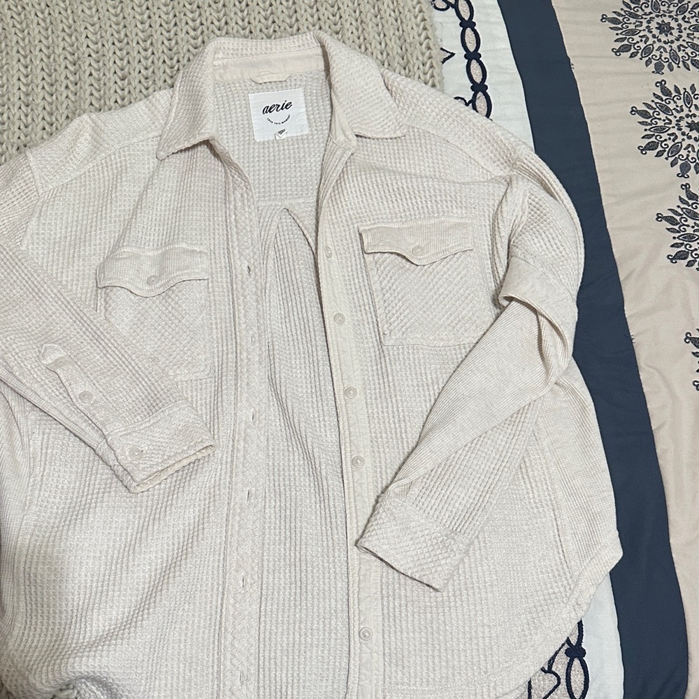 Aerie Off-White Textured Button-Up Shirt